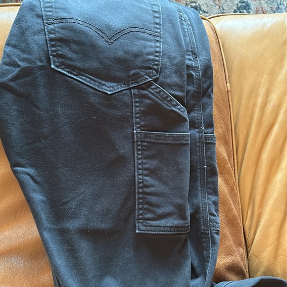 Levi’s black cargo pants - Picture 5 of 7